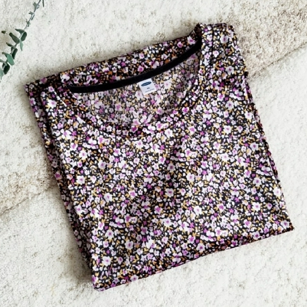 Old Navy Plus Size Velvet Floral Top
